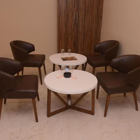 Hotel Bharat Kota  Kültér fotó