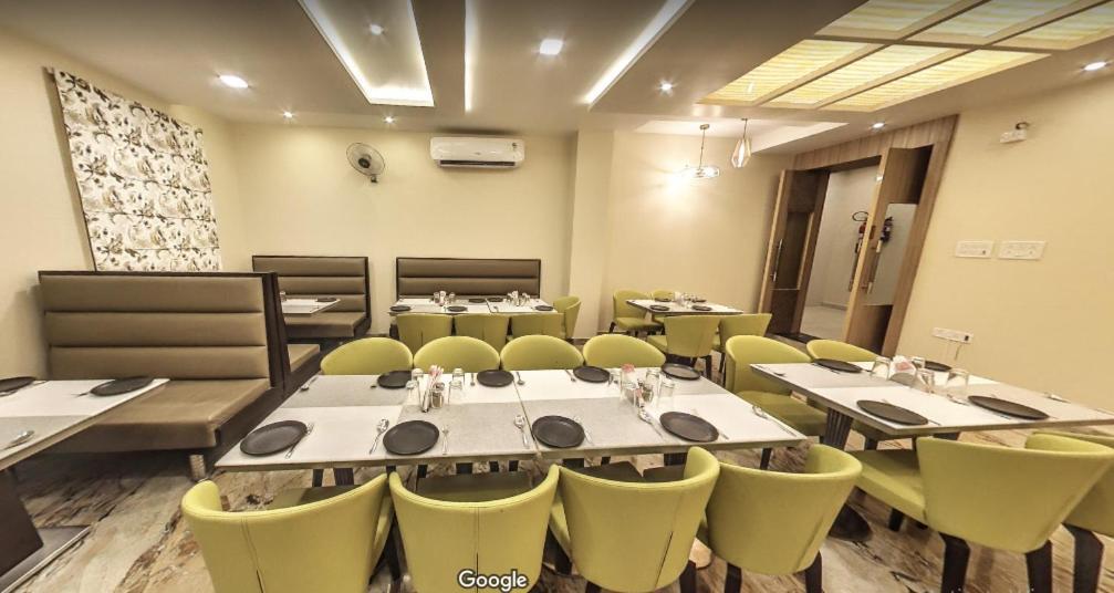 Hotel Bharat Kota  Kültér fotó