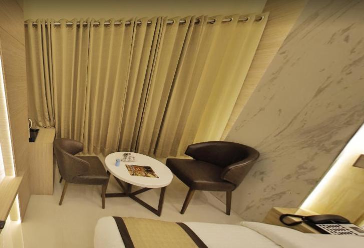 Hotel Bharat Kota  Kültér fotó